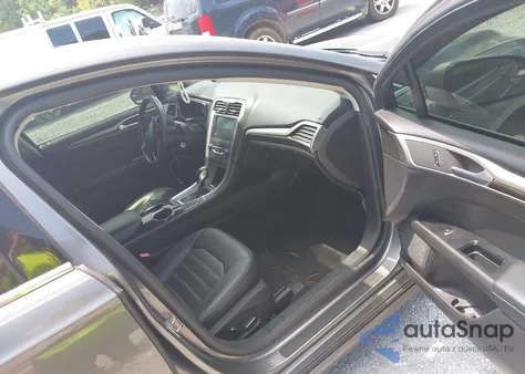 2013 Ford Fusion Se z USA, uszkodzony, nr VIN 3FA6P0HR7DR367076